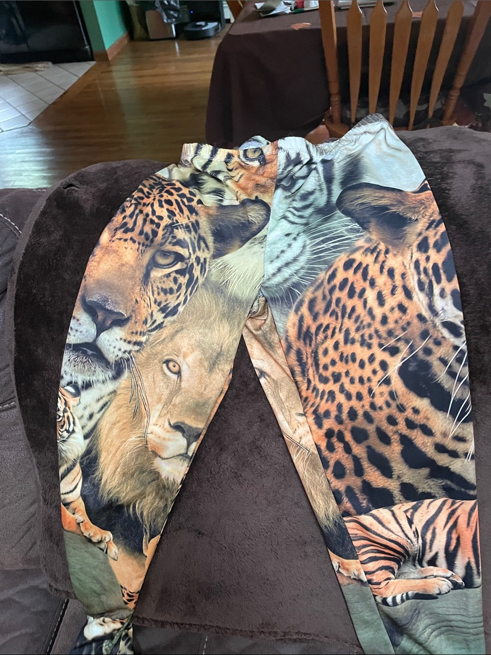 Woman’s Print Jogger Pants - animal print